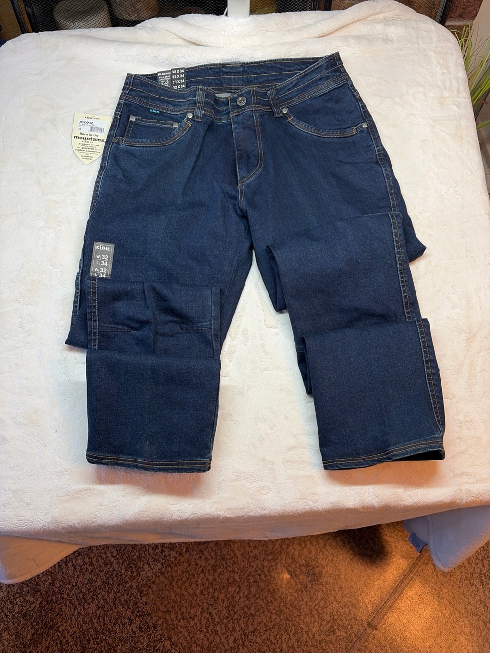 Kuhl Jeans Indigo Dye w/ Articulated Knees For Increased Mobility 32x34 ($85ea)